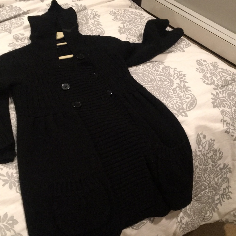 Black hooded sweater